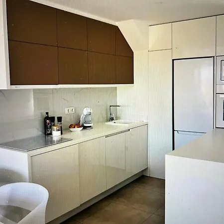 Bianca Penthouse Lejlighed